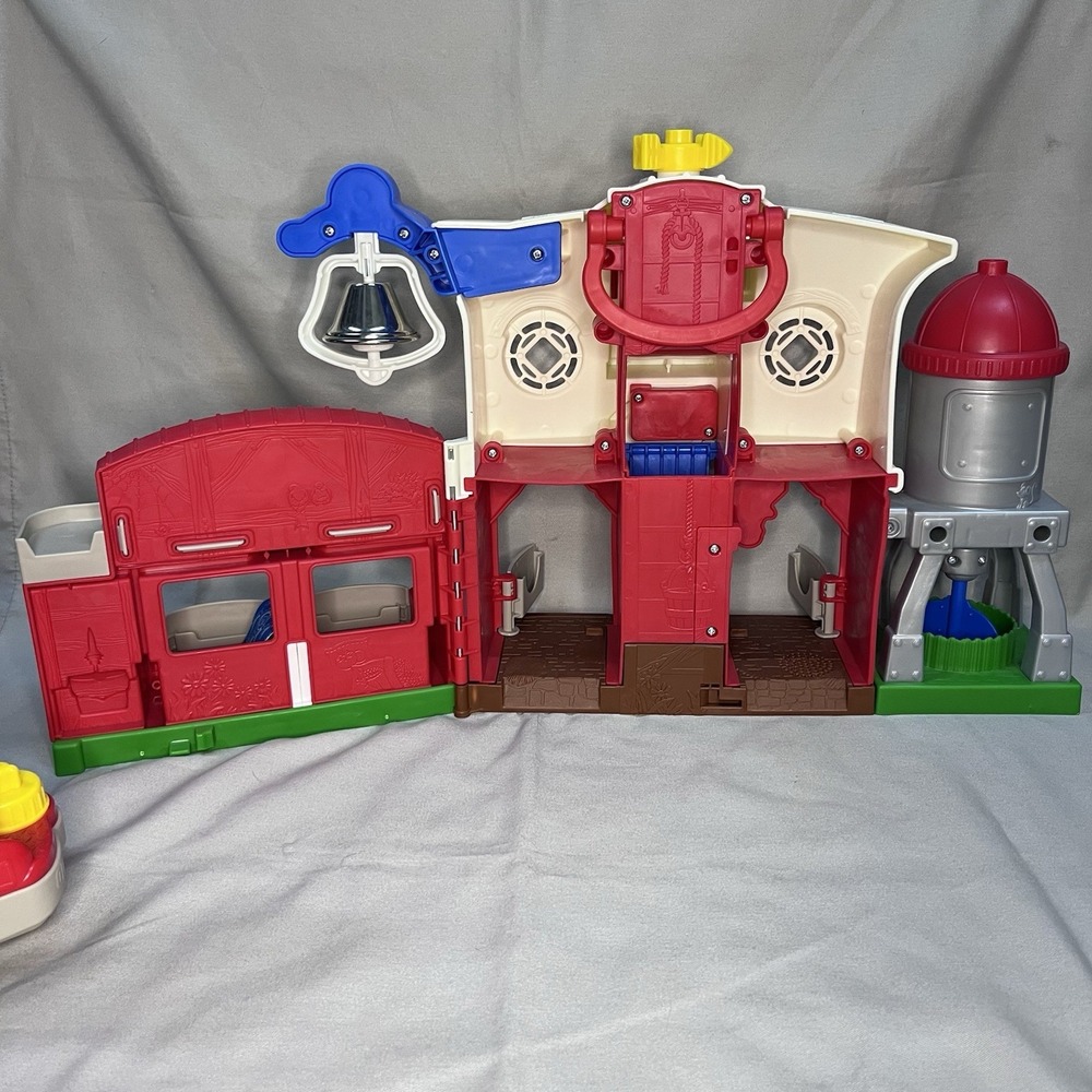 Fisher-Price Little People Farm Barn Playset & Fire Truck Lights & Sound WORK! - Picture 10 of 12
